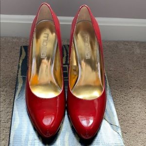 Red Moda Pumps/heels 👠🔥